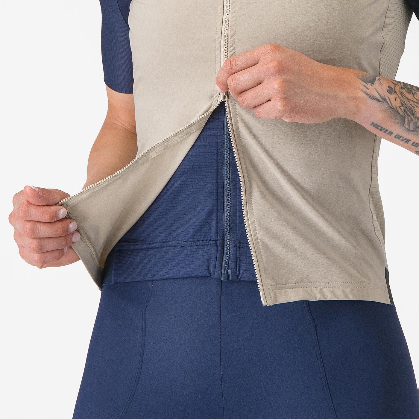 ESPRESSO W VEST CLAY/DARK GRAY