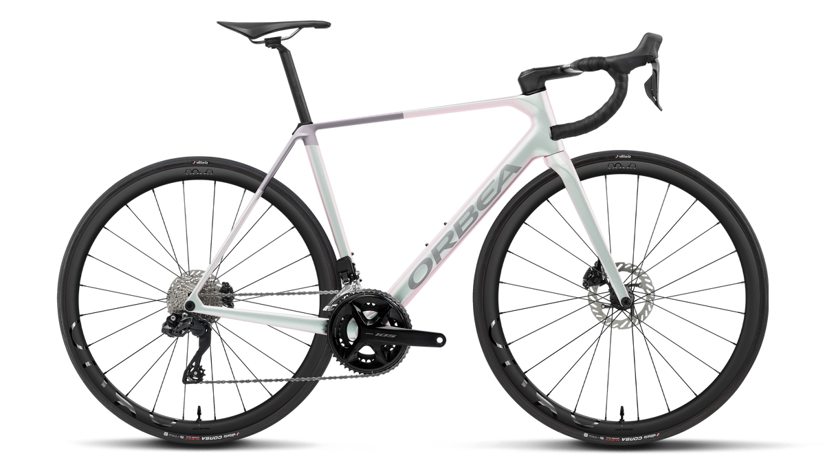 ORCA M35i - Iris White (Gloss) - Lilac (Matt)