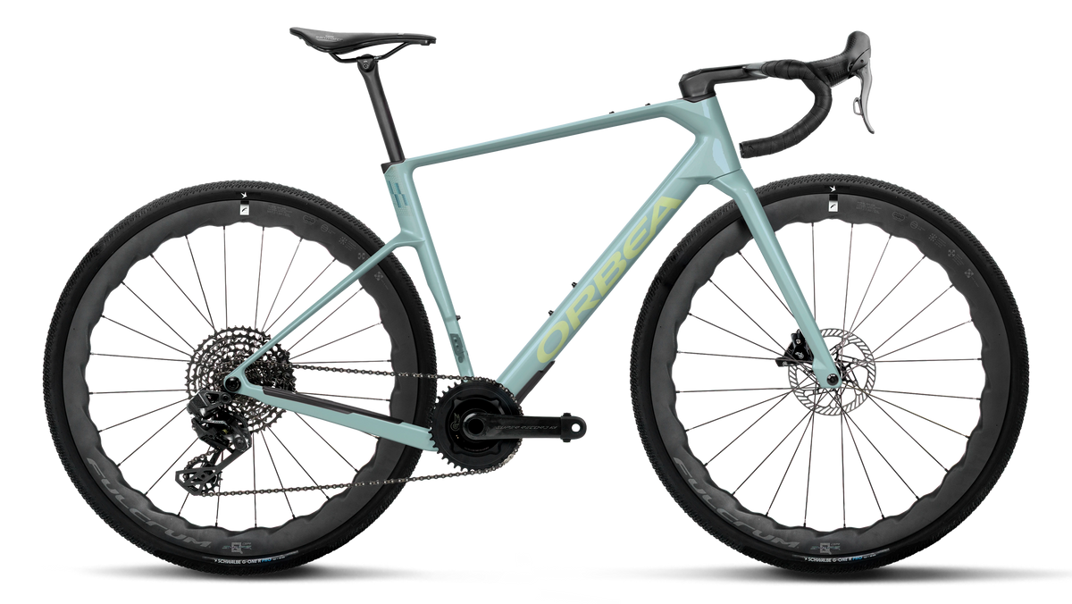 TERRA RACE M12eLTD 1X PWR - Frozen Concrete (Gloss)